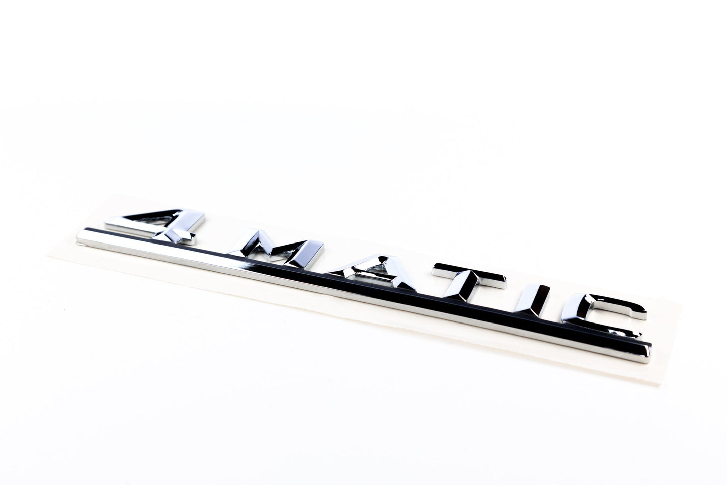 MODELLABZEICHEN
AUF HECKBLECH TÜR;ZUM KLEBEN "4 MATIC"