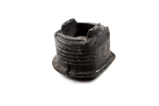 Gummibuchse
 HINTERER HILFSRAHMEN AN RAHMENBODENEINHEIT, HINTEN